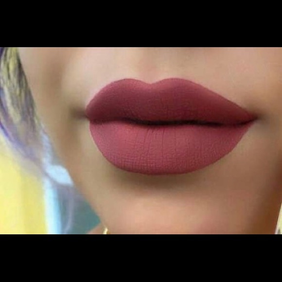 Lipgloss - Picture 4 of 8